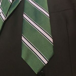 **Price Drop** Brooks Brothers Tie 346